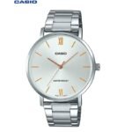 Casio Montre Homme Analog clasique Metal Argent MTP-VT01D-7BUDF